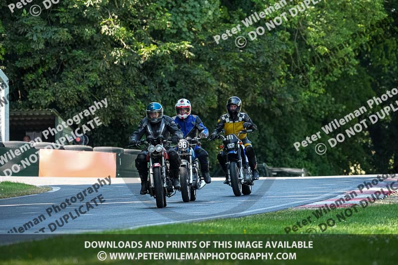 cadwell park;cadwell park photographs;cadwell trackday photographs;enduro digital images;event digital images;eventdigitalimages;peter wileman photography;racing digital images;trackday digital images;trackday photos